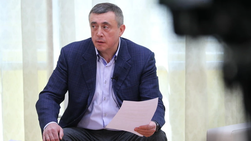 Губернатор Сахалина: приказывать бюджетникам становиться волонтерами не будем