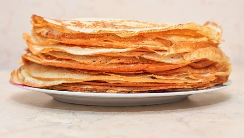 Почему блинчики получаются «резиновыми» и как все исправить