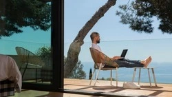 Опрос: более 70% россиян стараются планировать свою жизнь