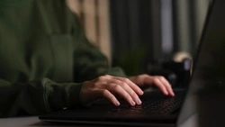 Мошенники начали просить у россиян деньги на лечение детей