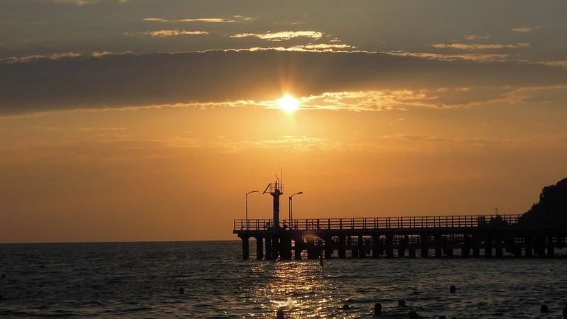 Сахалинцы не хотят прививаться от ковида ради отдыха на пляжах Сочи