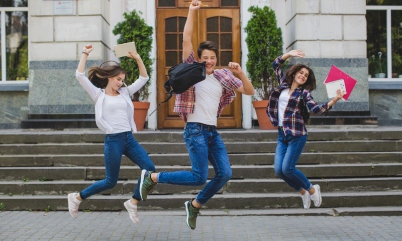 «Дорого или по средствам?»: о выпускных поговорят на заседании дискуссионного клуба