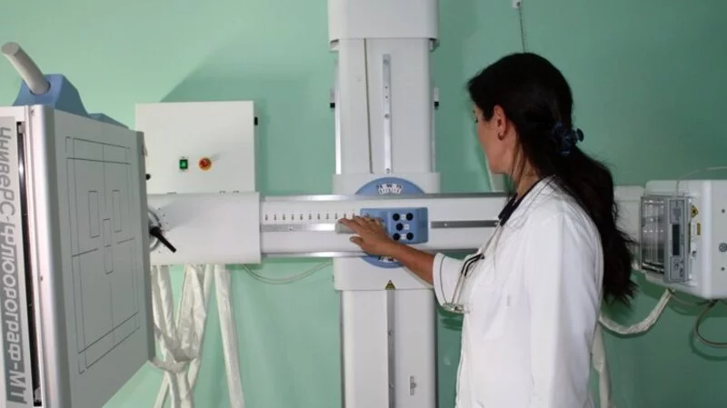В главной больнице Анивы установили цифровой рентген-аппарат