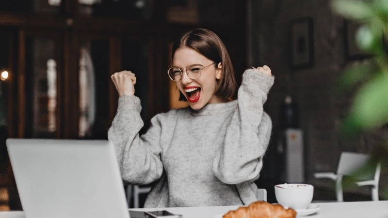 Самозанятые Сахалинской области теперь могут брать оплачиваемый больничный