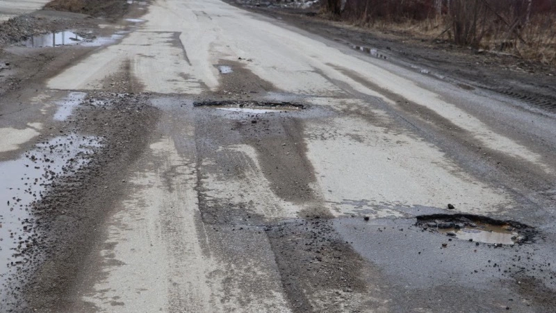 На Сахалине завершили весеннее обследование дорог