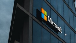 Microsoft останавливает продажи в России