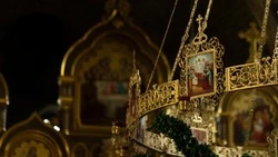 Церковный праздник 25 декабря 2025: традиции, строгие запреты и народные приметы дня