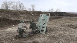 Военнослужащие ВВО на Сахалине отработали  штурм опорных пунктов условного противника