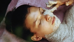 Змею – на спину, улитку – на лицо