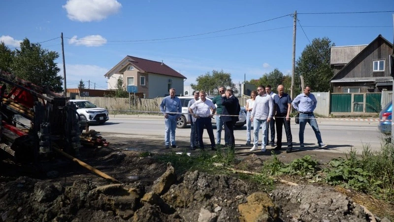 В Южно-Сахалинске завершают прокладку газопровода на улице Колодезной