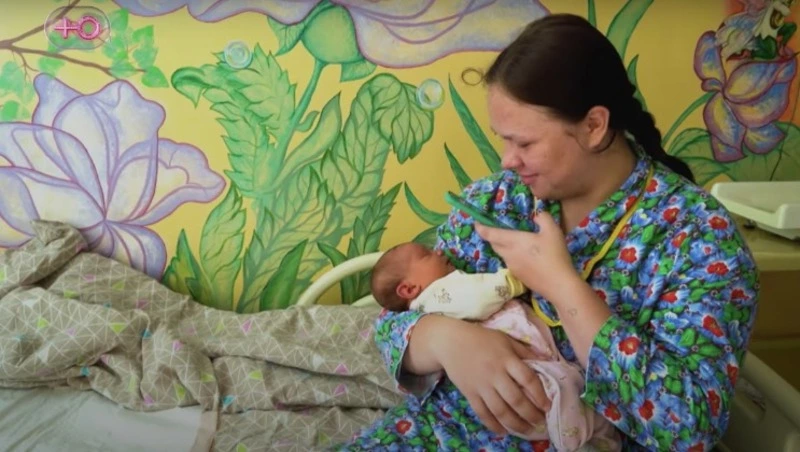 Выпуск «Беременна в 16» с жительницей Долинска вышел в эфир 4 октября