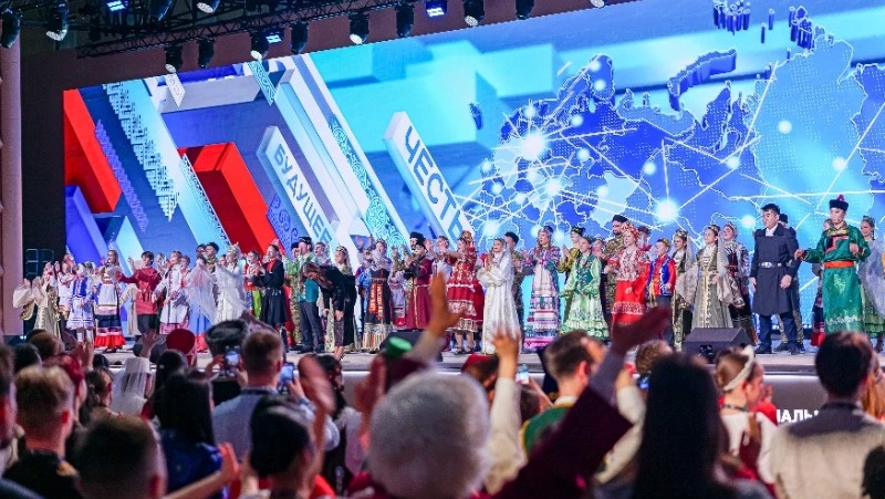 Марафон «Знание.Первые» соберет ведущих экспертов страны в Год единства народов