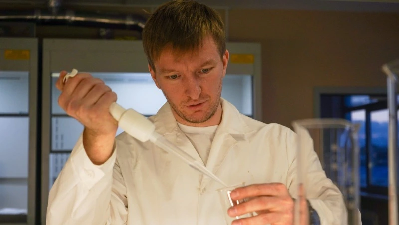 Три современные лаборатории окрыли в СахГУ