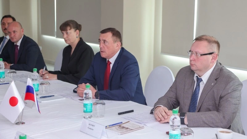 Валерий Лимаренко провел встречу с послом Японии в России А. Муто
