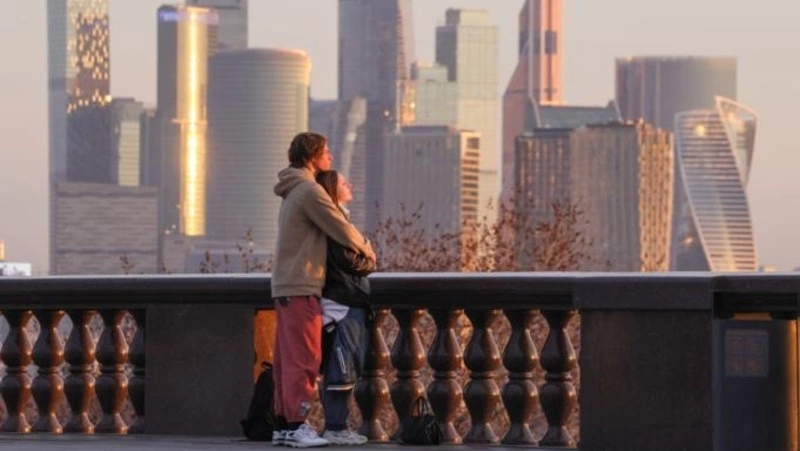 Большинство молодых россиян стремятся зарабатывать более 100 тысяч рублей