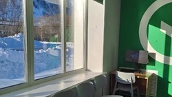 Сбер открыл обновленный офис в Углегорском районе