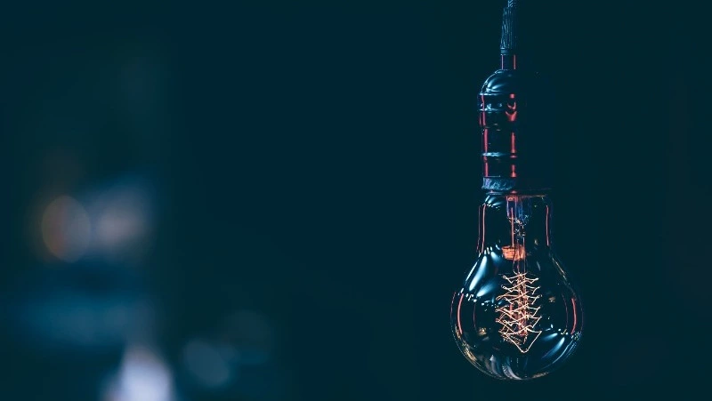 Во Дворце детского творчества и на девяти улицах Южно-Сахалинска отключат свет 9 июня