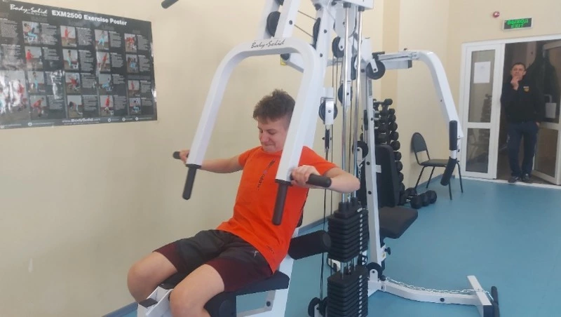 Новый тренажерный зал для жителей всех возрастов открыли в Углегорске