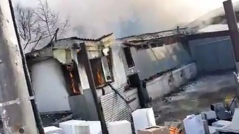 Мэр Охи опроверг слухи о мародерстве на месте сгоревшего «Океана»