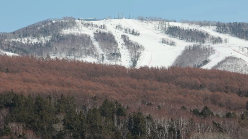 Мороз до -8 градусов и снег накроют Сахалинскую область в выходные