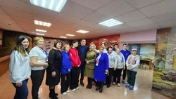 Валерию Лимаренко показали производство тактических браслетов в музее Смирных