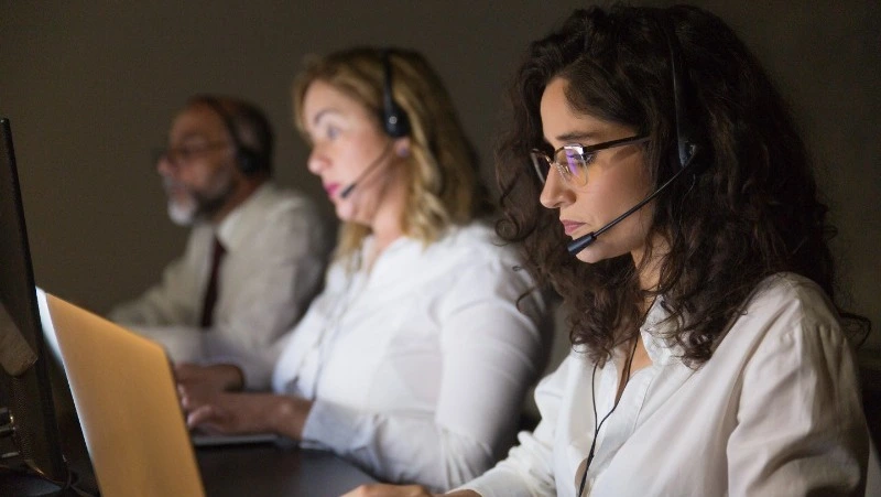 Потерявшей способность ходить пациентке помогли «проводники здоровья» на Сахалине