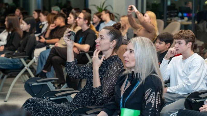 В Южно-Сахалинске подвели итоги проекта «МедиаШкола» и наградили участников