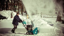 Названы улицы, которые очистят от снега в Южно-Сахалинске 28 января
