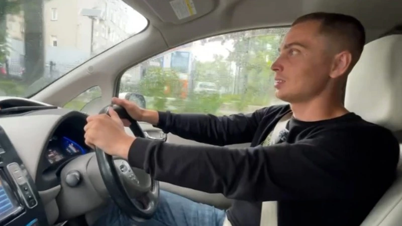 Аренда автомобиля за 9 рублей. Сахалин. Транспортные линии 03.08.23