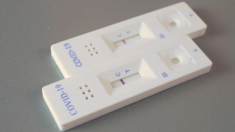 После коронавируса женщине в России не выдали сертификат. Причина