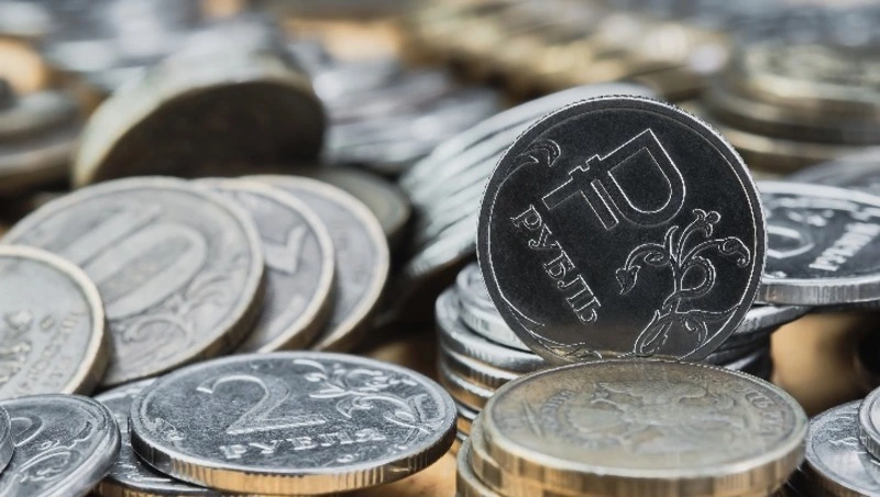 Аналитики Газпромбанка прогнозируют рост курса доллара до 105 рублей в 2025 году