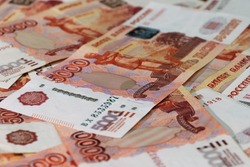 Зарплаты сахалинцев выросли на 800 рублей по итогам 2021 года — эксперт