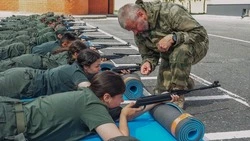 Центр «ВОИН» открыл курс снайпинга для российских подростков