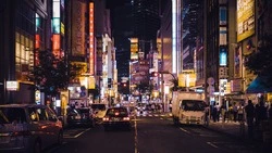 Японцы расписали городской монумент призывами отобрать Курилы