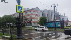 Светофоры сломались на перекрестке в центре Южно-Сахалинска