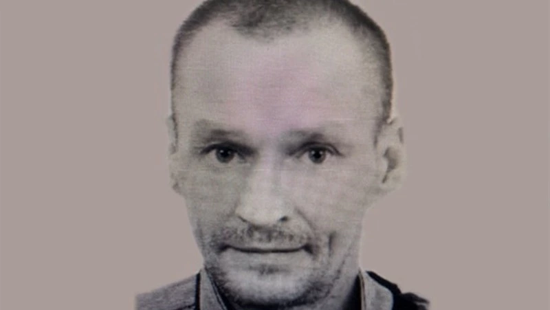 Мужчину с неровной походкой и тремором рук ищут на Сахалине