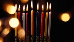 Священник Виктор Горбач рассказал жителям Сахалина о традициях Рождества Христова