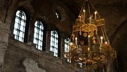 Церковный праздник 19 декабря 2025: традиции, строгие запреты и народные приметы дня