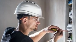 Больше 50 домов Южно-Сахалинска останутся без света 2 марта 