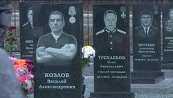 Открытие мемориала бойцам СВО и «День пельменя»: новости выходных на Сахалине