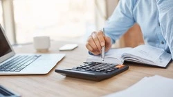 Жителям Сахалина рассказали несколько способов сохранения бюджета в день «получки»