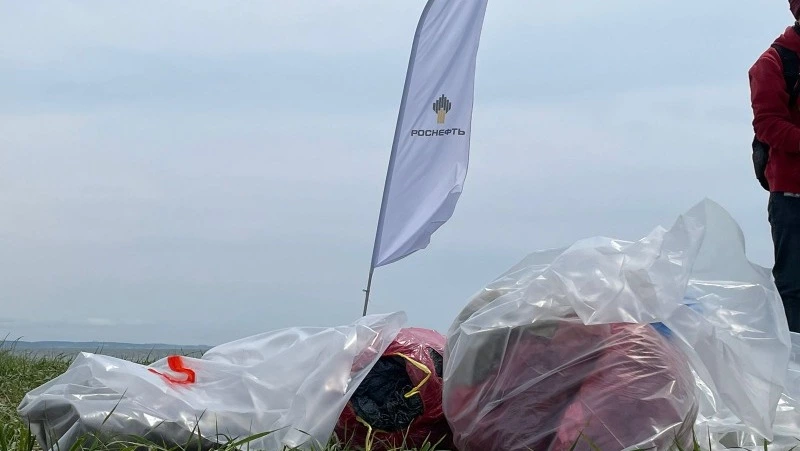 Сотрудники проекта «Сахалин-1» провели экологическую акцию на анивском побережье