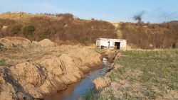 В Александровске-Сахалинском не допустили затопления территории рыбозавода