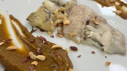 «Размазня на тарелке»: сахалиницы попробовали блюда фестиваля «Дары морей» 