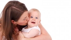 Матери-одиночке с двумя детьми в Долинске найдут работу после встречи с губернатором