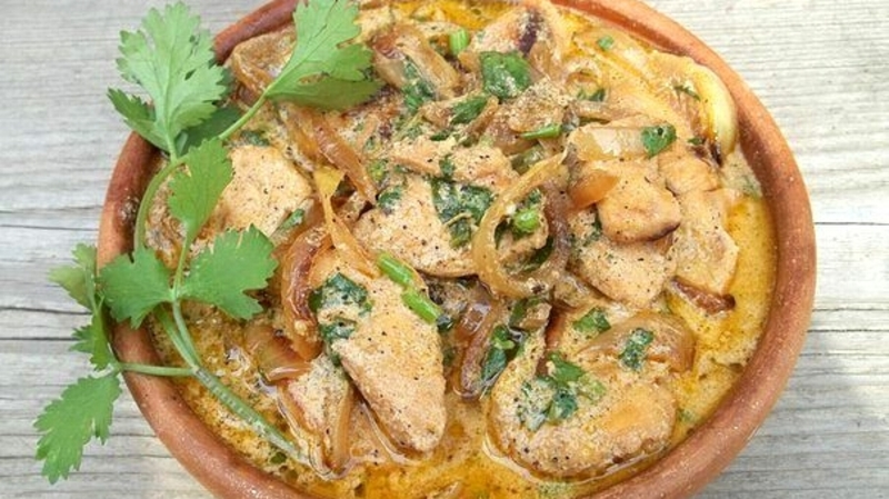 Тушеный чикен