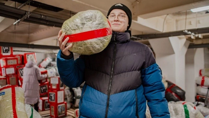 Через каждый стежок к Победе