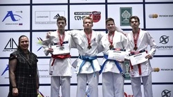 Сахалинцы отличились на состязаниях по каратэ в Санкт-Петербурге