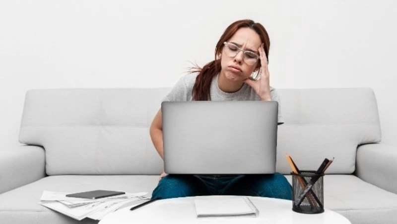  SuperJob: больше половины жителей Южно-Сахалинска берут работу на дом