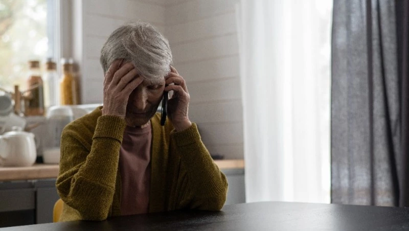 ВТБ выявил три основные схемы обмана пенсионеров мошенниками